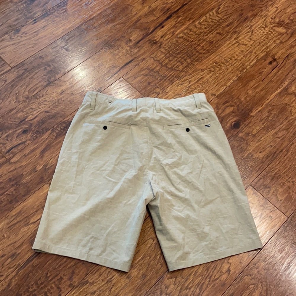 Hurley Phantom Response Khaki Shorts 30” Waist - Picture 7 of 10